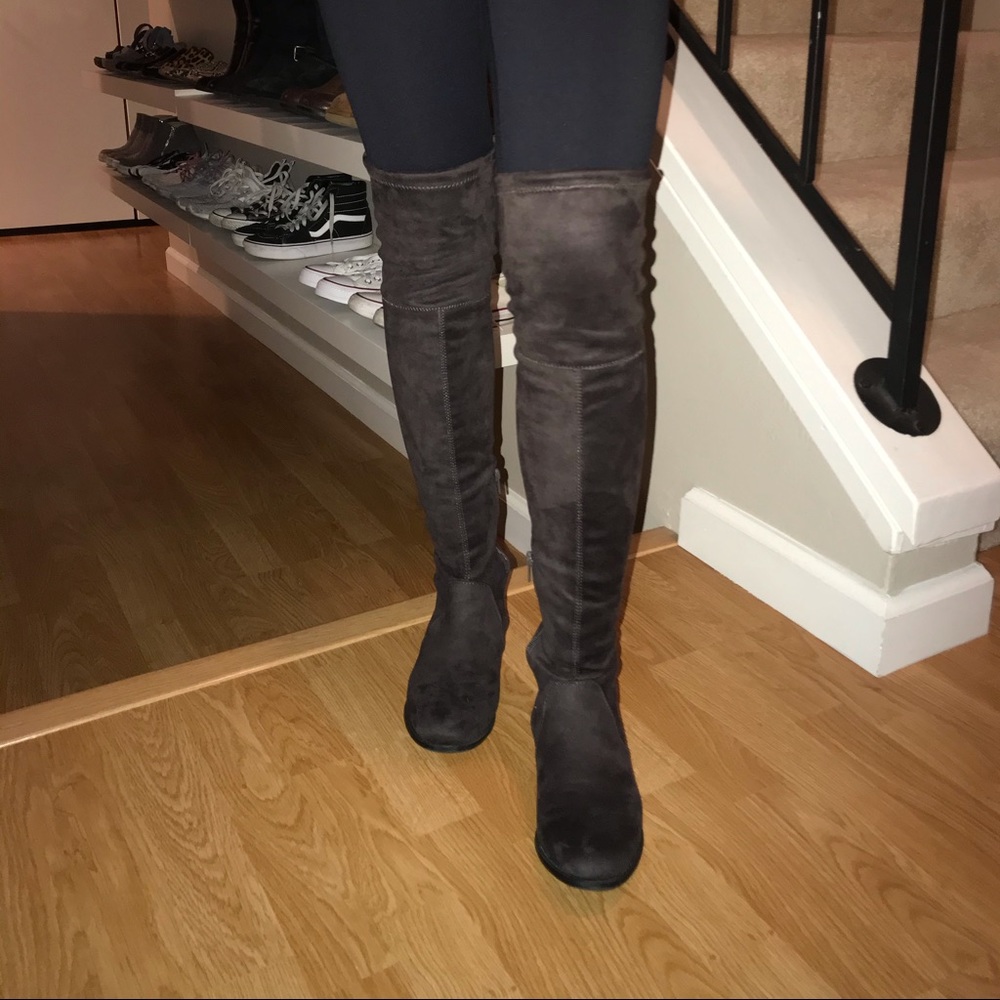 Women’s size 6 OTK faux suede boot - Dk Gray